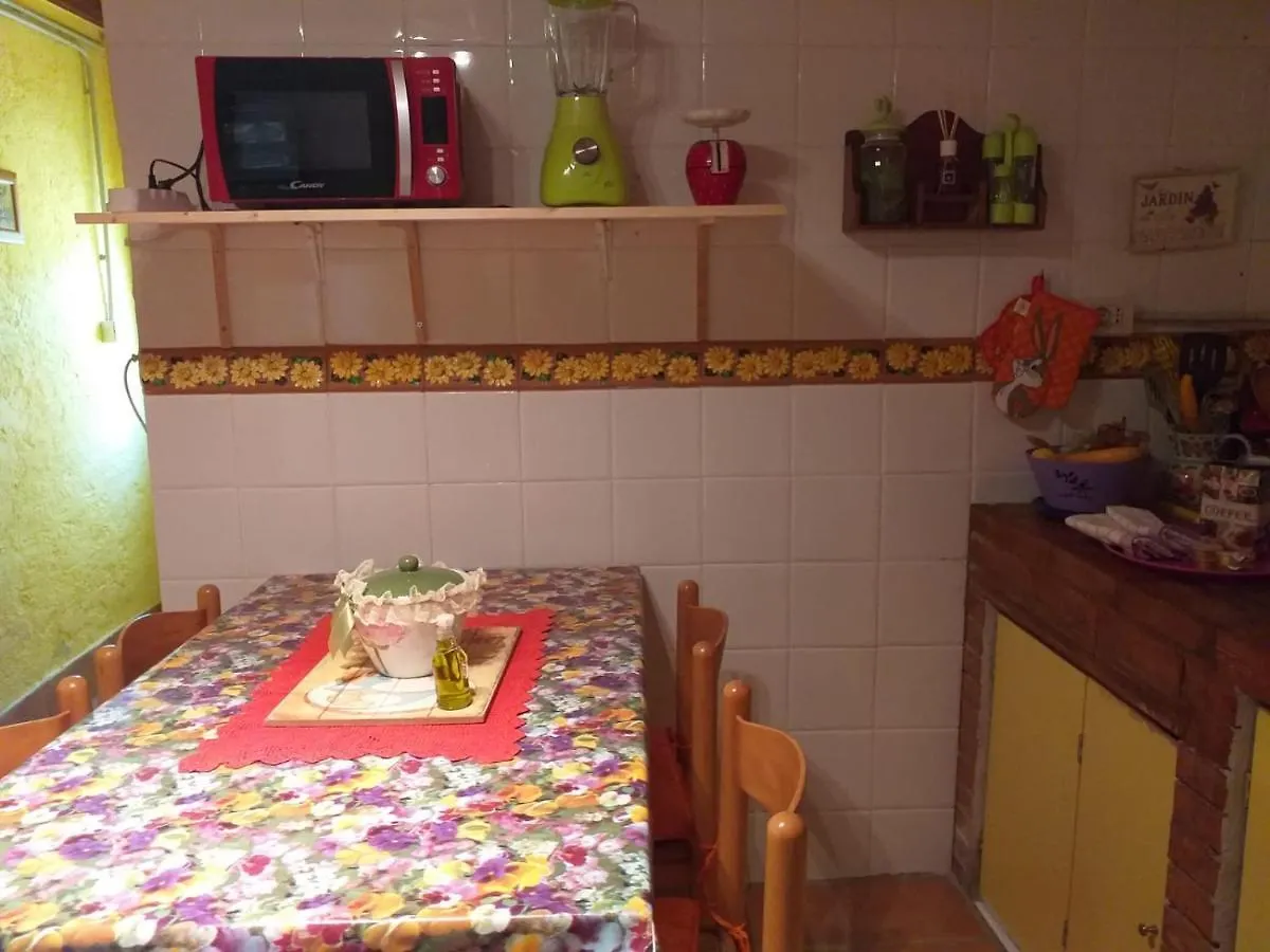Appartamento A Campiglia Marittima