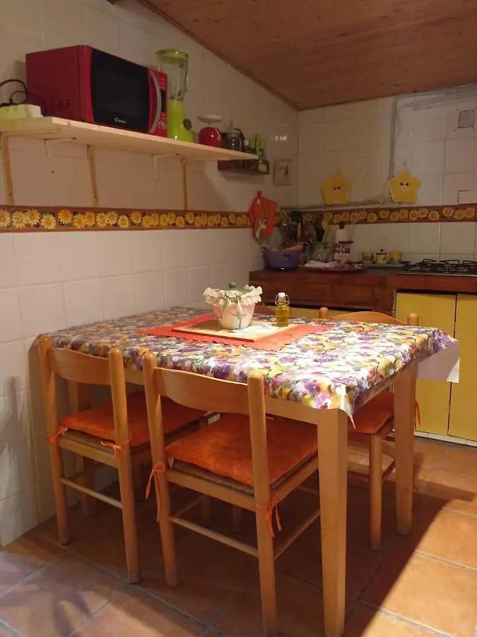 Appartamento A Campiglia Marittima